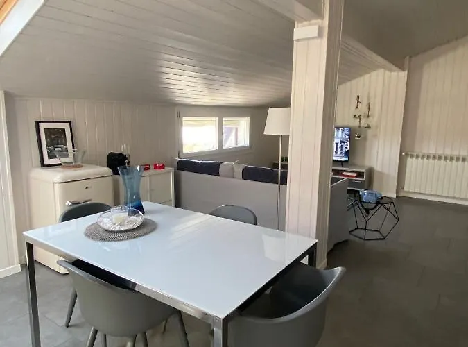 La Garconnierre Del Maggiore Apartment