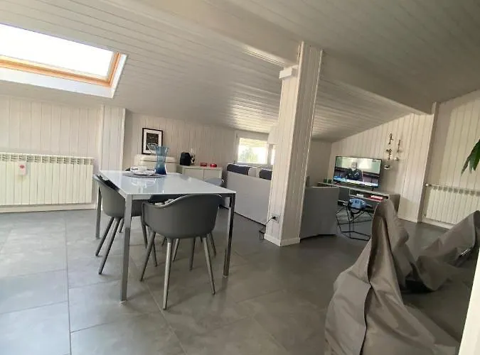 La Garconnierre Del Maggiore Apartment *